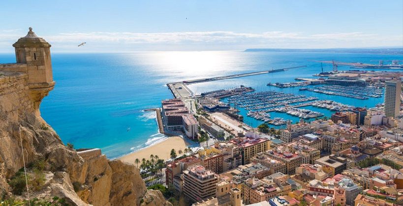 Alicante acoge una jornada para analizar los desafíos de seguridad y salud laboral en la economía digital